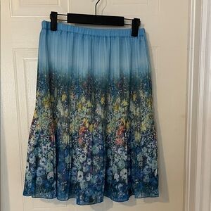 Floral Blue lined Pleated Skirt